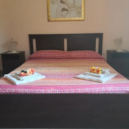 Franca-casa Per Vacanze Al Mare- Privacy E Tranquillità- *